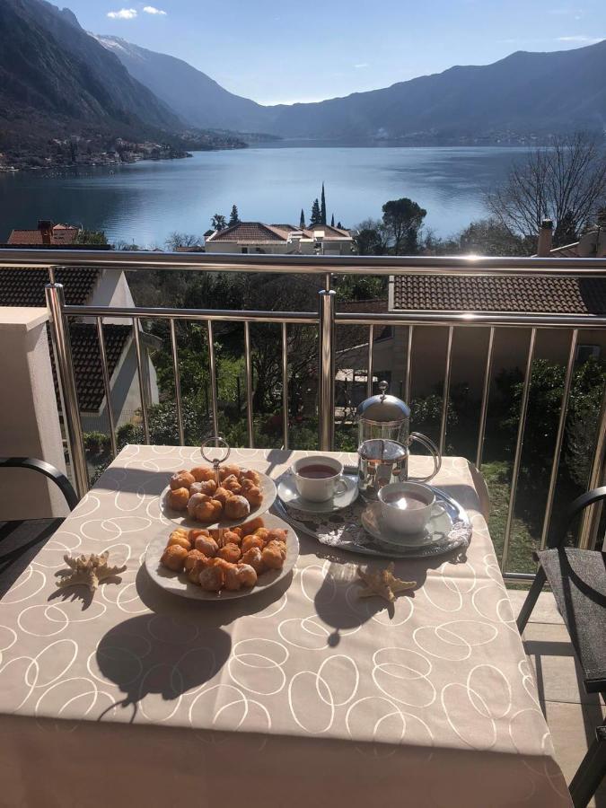 Apartments Nadja Kotor Exterior foto